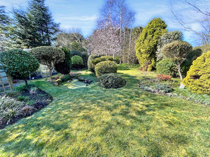 Photo 4- click for photo gallery